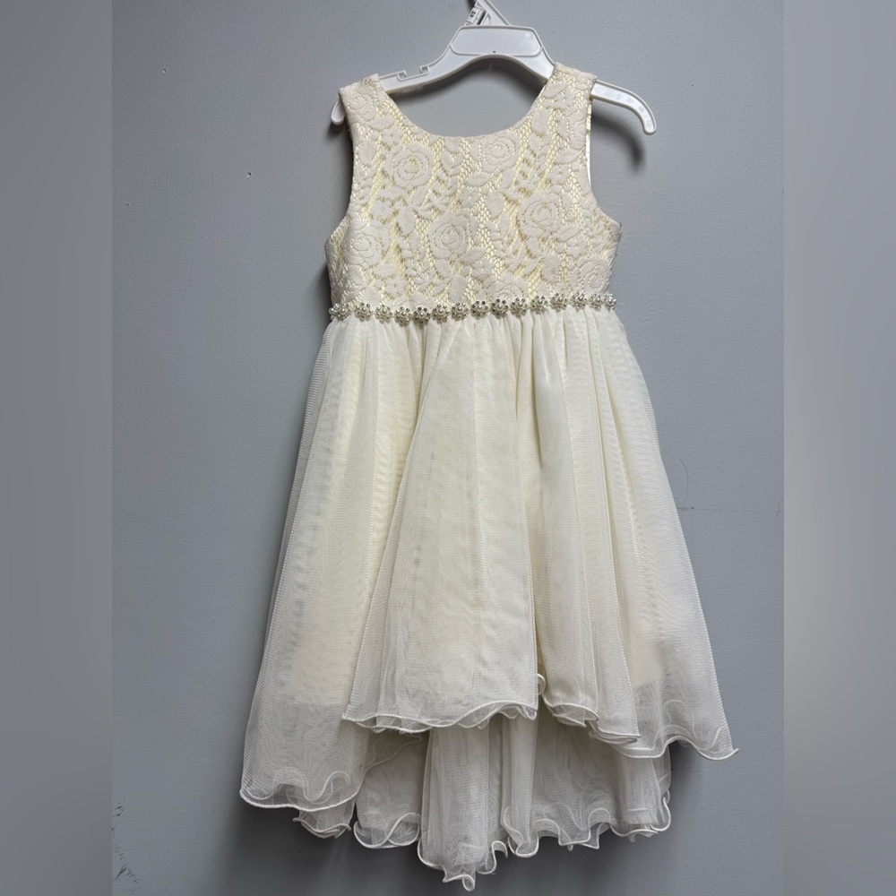 American Princess Ivory lace tulle dress size 5